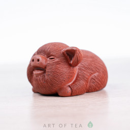Фигурка Весёлая свинка, исинская глина, 5 см