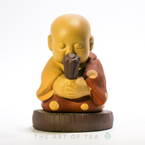 Чайная фигурка Монах со свитком, глина