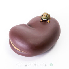 Чайная фигурка Лягушка на бобе, глина