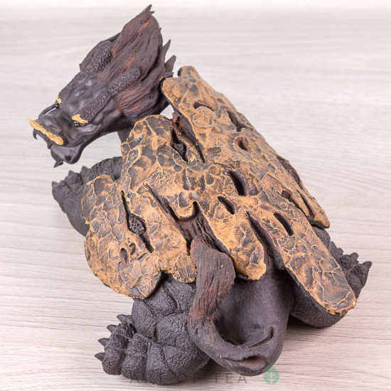 Фигурка Удивленный Дракон, исинская глина, 17 см (уценка)