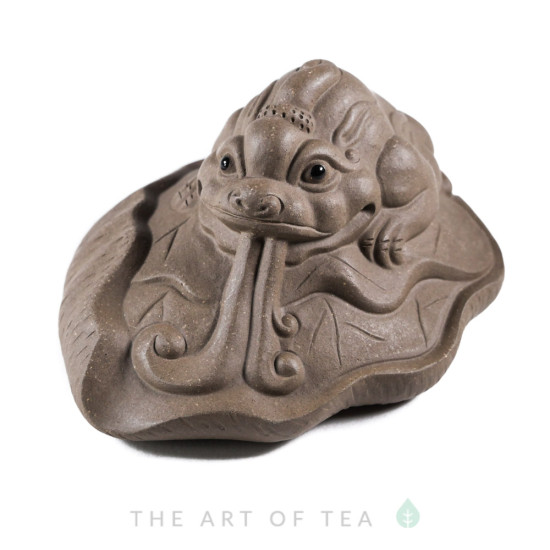 Чайная фигурка Дракон на листе лотоса, глина