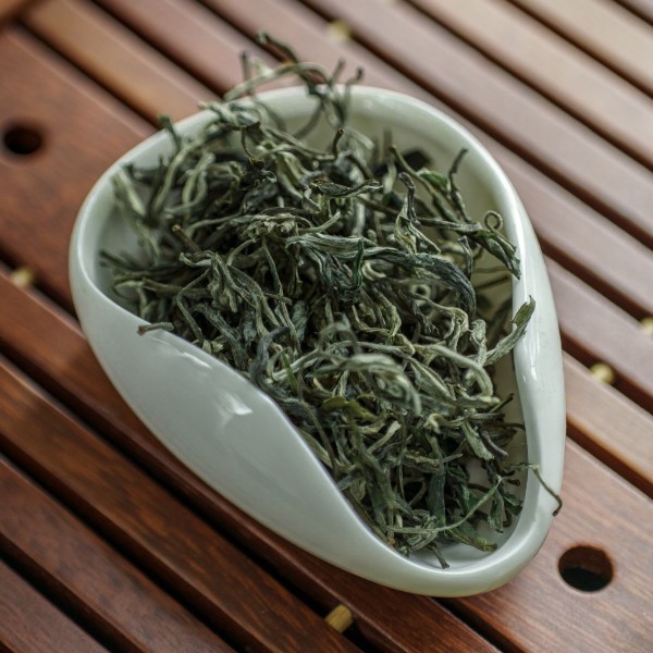 Зелёный чай Мао Фэн